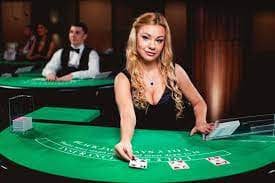 dolar788 login Lucky Neko paytable showing symbol values and winning combinations